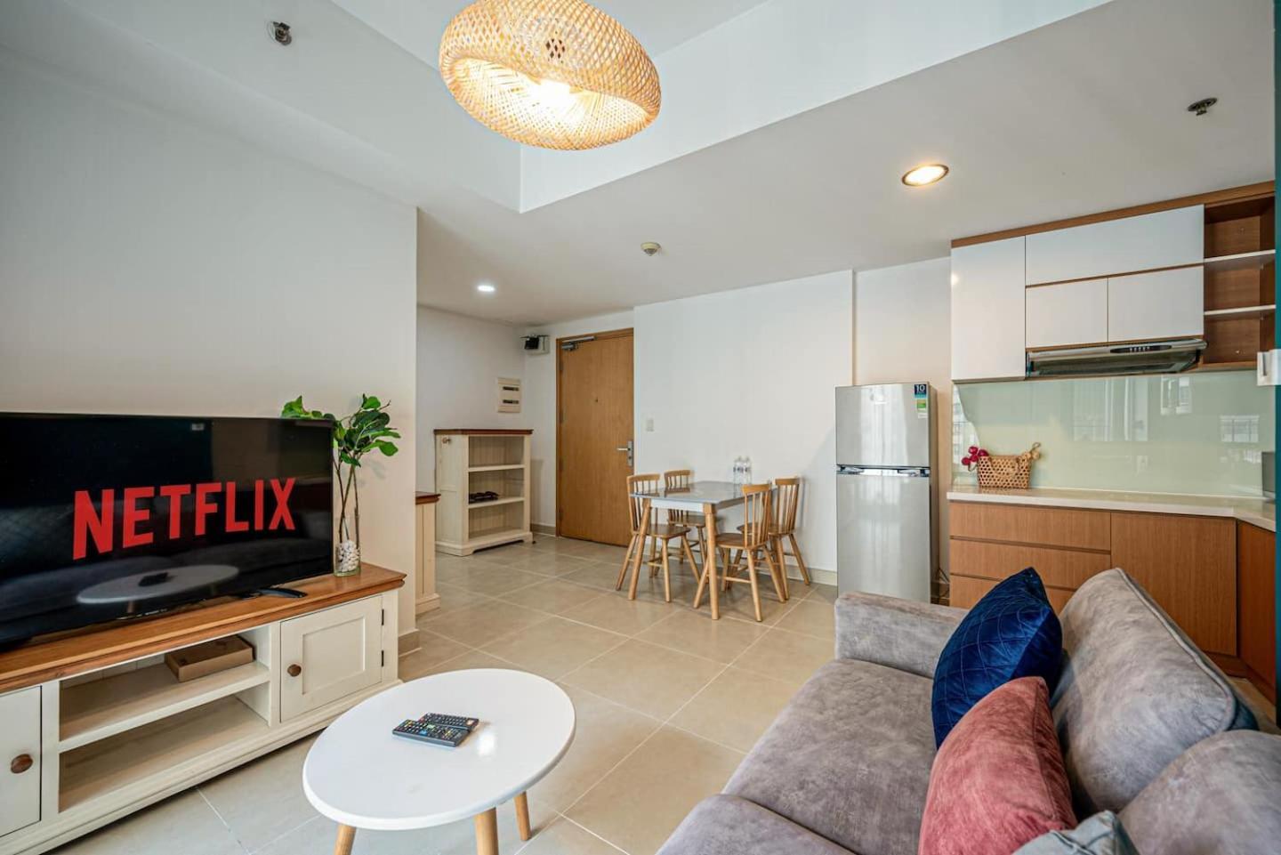 Appartement Masteri Thao Dien - Netflix & Chill